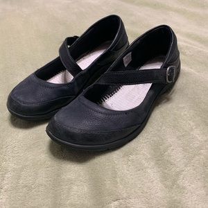 Merrell leather Mary Janes